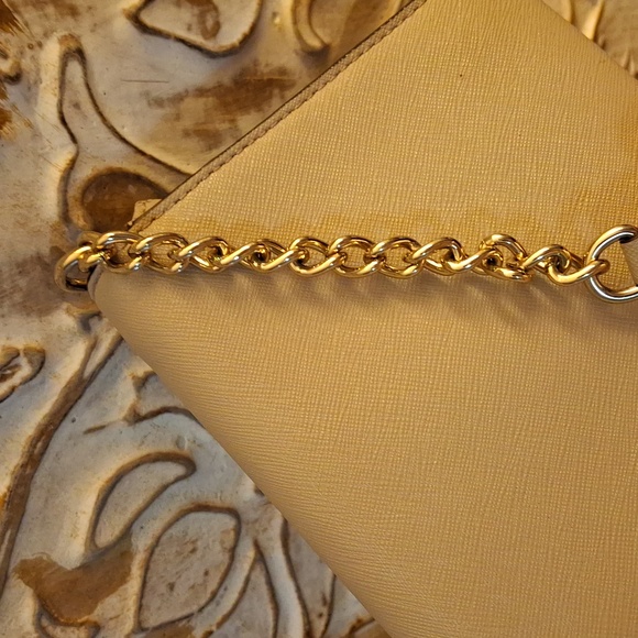 Kate Spade Cedar Street Monday Clocktower Chain Strap Leather Crossbody Bag. - Picture 15 of 16